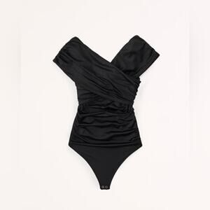 Abercrombie & Fitch Black Off-Shoulder Blouse